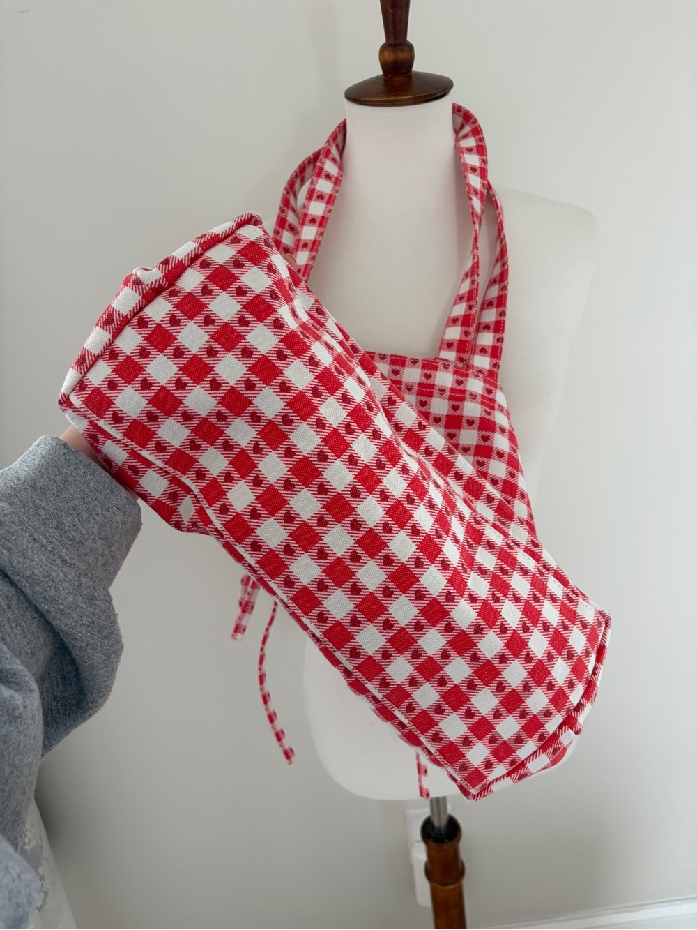 Wild Fable Gingham Heart Tote - Picture 6 of 8